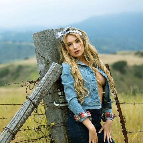 Trista Mikail  nude photo