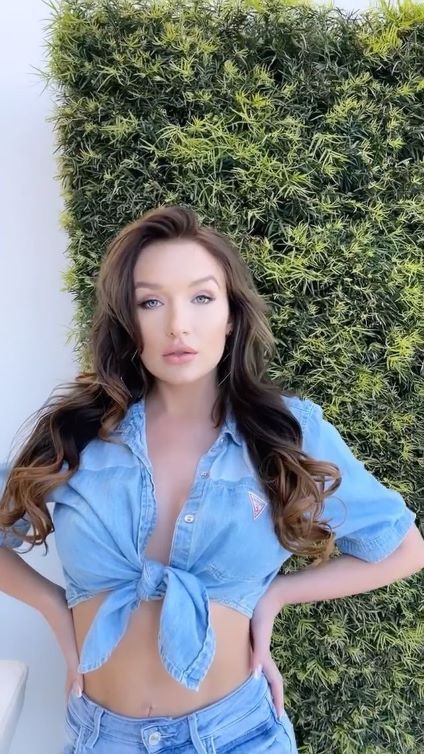 Trista Mikail  nude photo