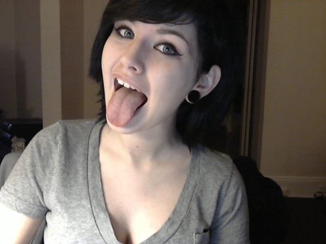 Tumblr Miley Cyrus Naked  nude photo