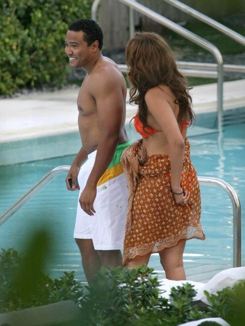 Tyra Banks Bikini Butt  nude photo