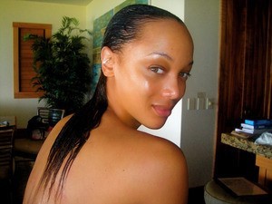 Tyra Banks Natural Hair  nude photo