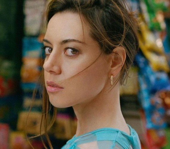 Uniquely Aubrey Plaza  nude photo