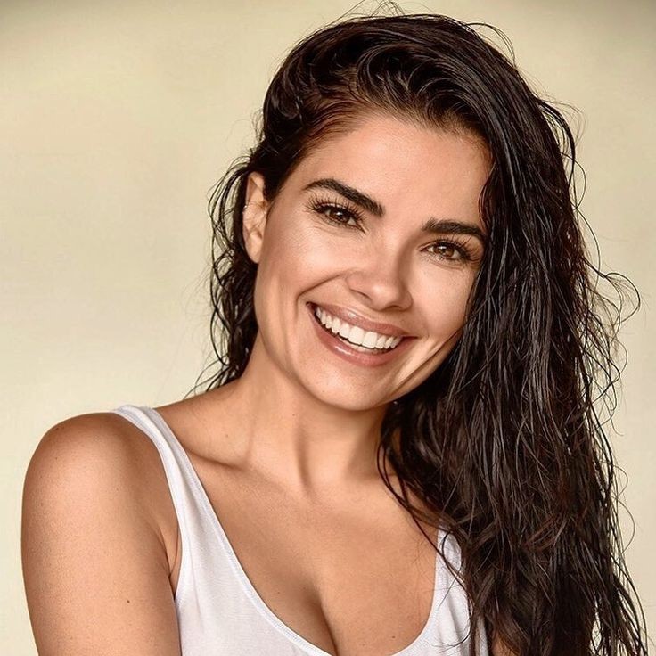 Vanessa Giacomo Gorgeous Smile  nude photo