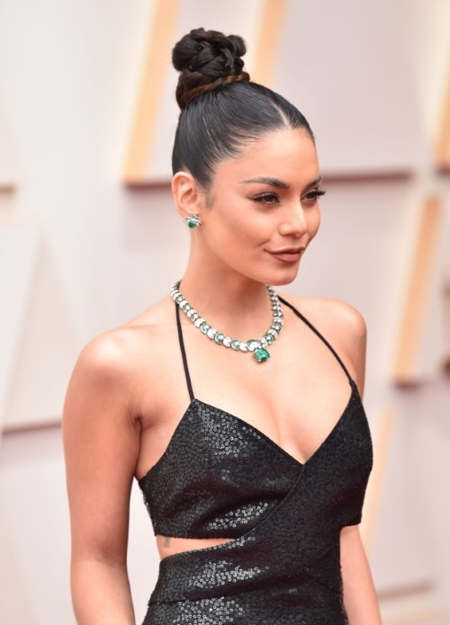 Vanessa Hudgens 94th Annual Academy Awards (HQ Album) 11  nude photo