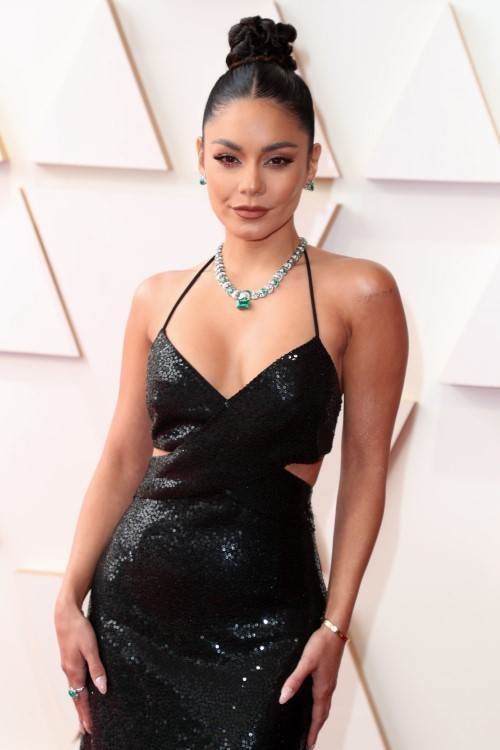 Vanessa Hudgens 94th Annual Academy Awards (HQ Album) 9  nude photo