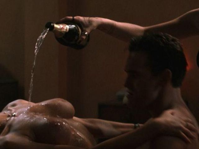 Vanessa Hudgens And Ashley Tisdale Naked  nude photo