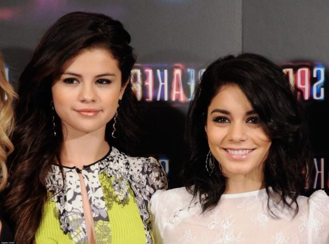 Vanessa Hudgens And Selena Gomez Playboy  nude photo