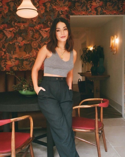 Vanessa Hudgens Architectural Digest Shoot 3  nude photo