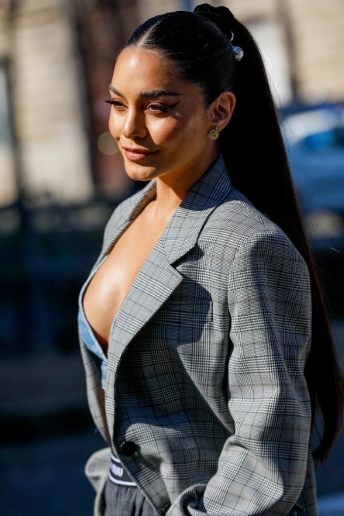 Vanessa Hudgens Arrives At Miu Miu Fashion Show In Paris 8  nude photo