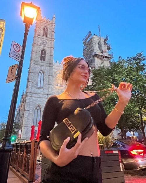 Vanessa Hudgens At Night In All Black 1  nude photo