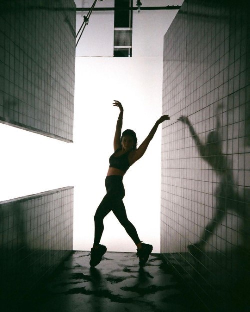 Vanessa Hudgens BTS Of Her Recent Photoshoot 4  nude photo