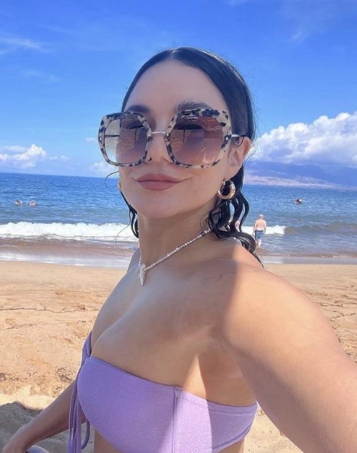 Vanessa Hudgens Beach Selfie  nude photo