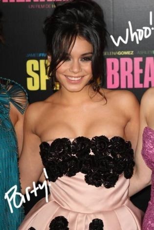 Vanessa Hudgens Breakers  nude photo