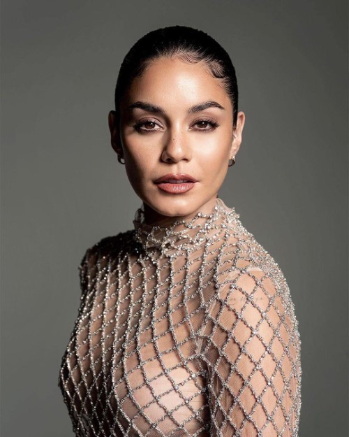 Vanessa Hudgens For LVR Magazine 2  nude photo