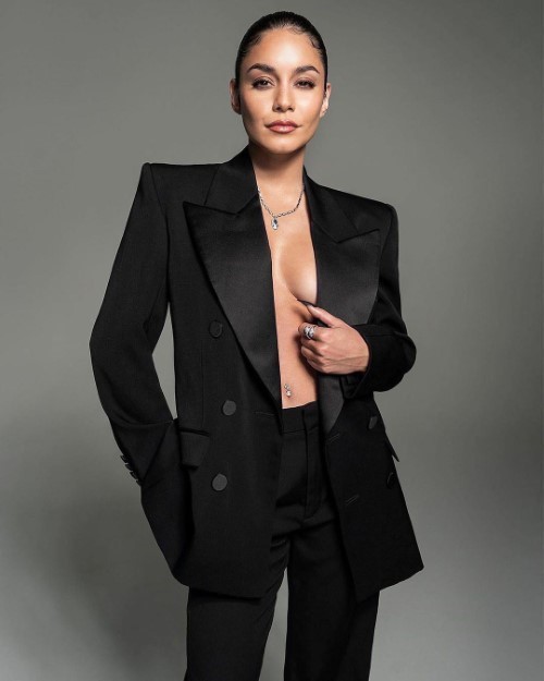 Vanessa Hudgens For LVR Magazine 5  nude photo