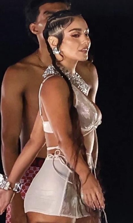 Vanessa Hudgens More Hotness 8  nude photo