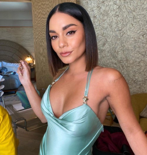 Vanessa Hudgens Off To The SAG Awards  nude photo