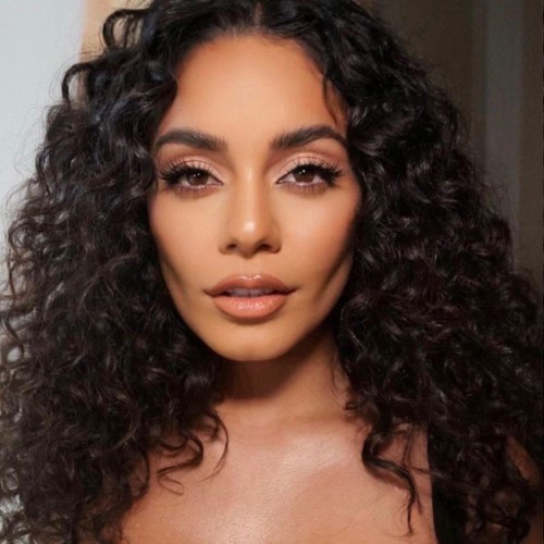 Vanessa Hudgens Pre Gala Beauty 1  nude photo