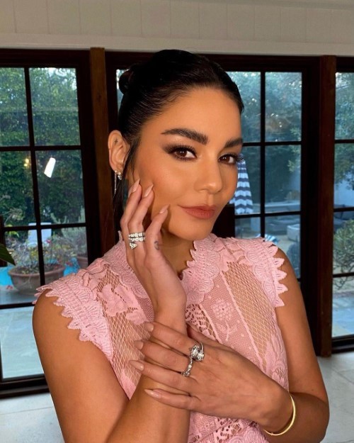Vanessa Hudgens Pretty In Pink 1  nude photo