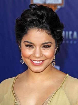 Vanessa Hudgens Short Hair  nude photo