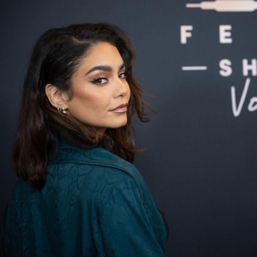 Vanessa Hudgens So Hot 3  nude photo