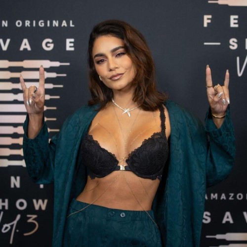 Vanessa Hudgens So Hot 6  nude photo