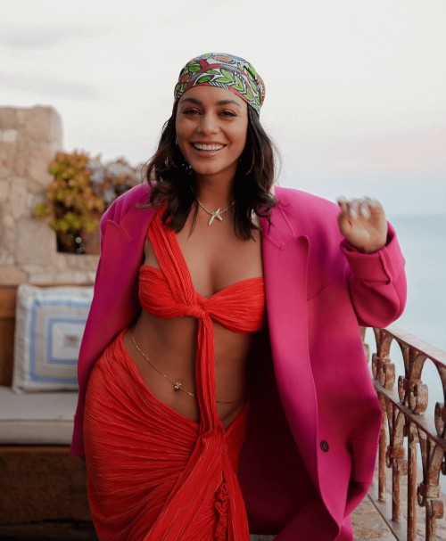 Vanessa Hudgens Stunning As Always 3  nude photo