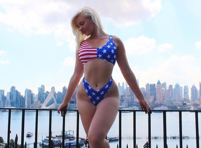 Vera Dijkmans  nude photo