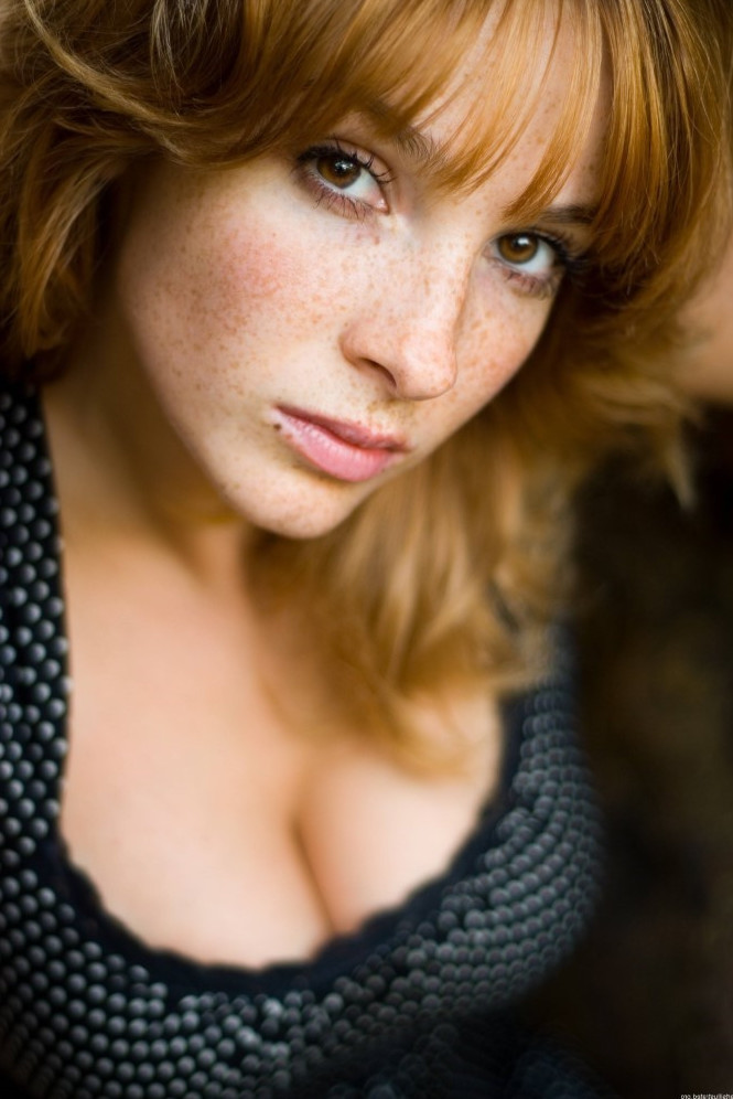 Vica Kerekes Big Tits Cleavage  nude photo