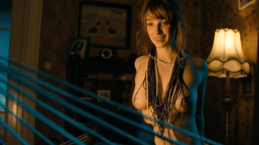 Vica Kerekes Hot Large Breasts Naked  nude photo