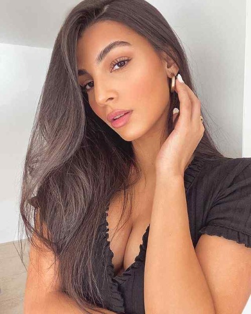 Victoria Chirino  nude photo