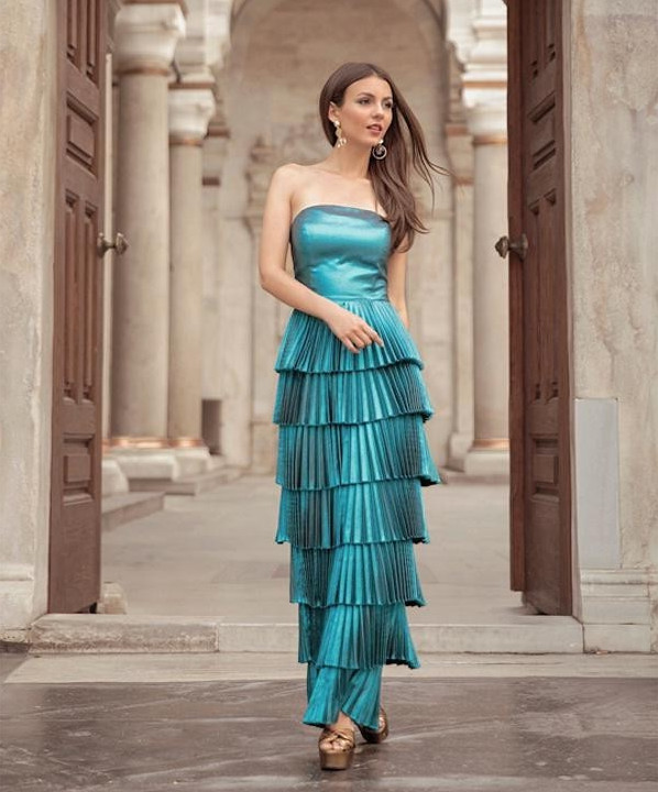 Victoria Justice  nude photo