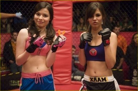 Victoria Justice Miranda Cosgrove Icarly  nude photo