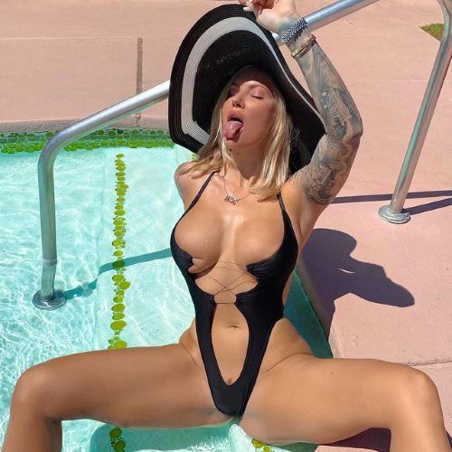 Viking Barbie  nude photo