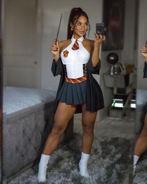 Virginia Sanhouse  nude photo