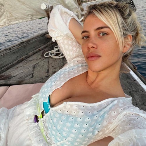 Wanda Nara Dᴀᴍᴇ TᴇᴛᴏTᴀsssss  nude photo