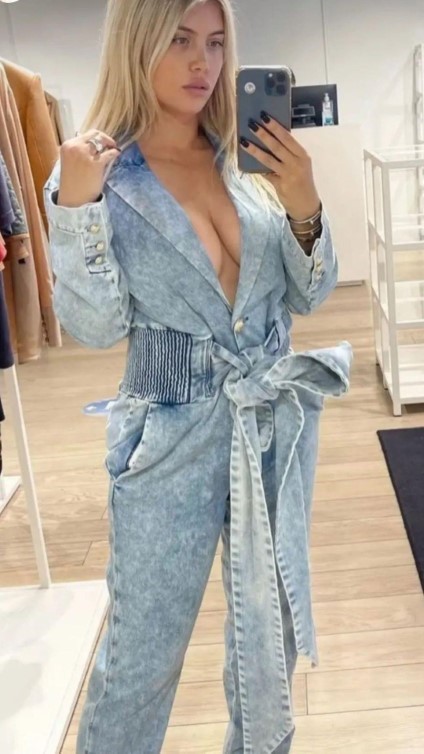 Wanda Nara ᴘᴜᴛᴀᴀᴀᴀᴀᴀᴀᴀᴀ  nude photo