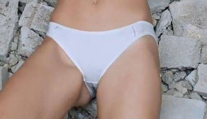 Wrecking Ball Miley Cyrus Pussy  nude photo