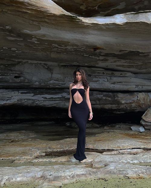 Yagan Moore  nude photo