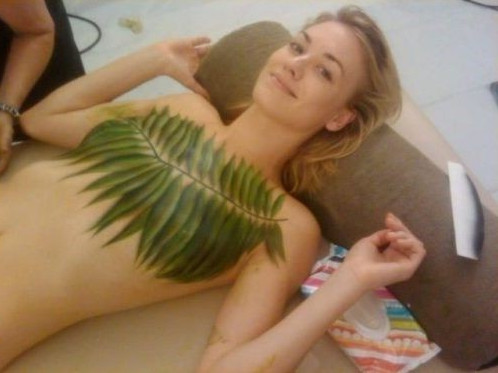 Yvonne Strahovski Sexy Topless  nude photo