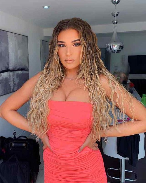 Zara McDermott  nude photo