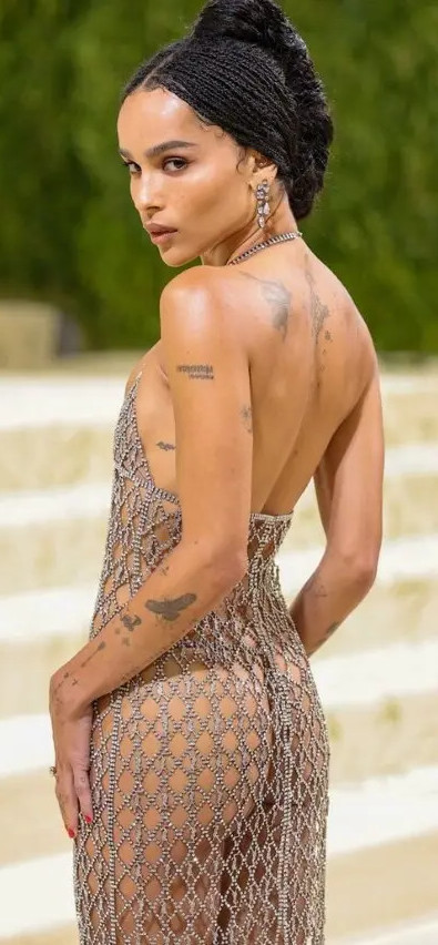 Zoe Kravitz Hot Ass See Through Dress  nude photo