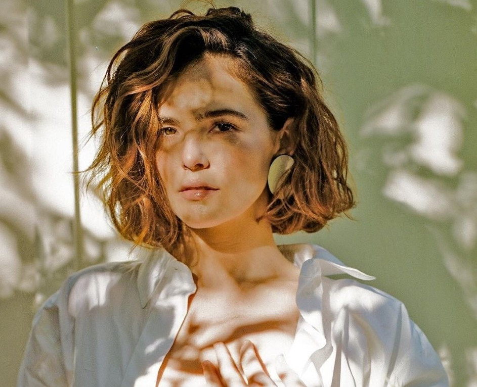 Zoey Deutch  nude photo