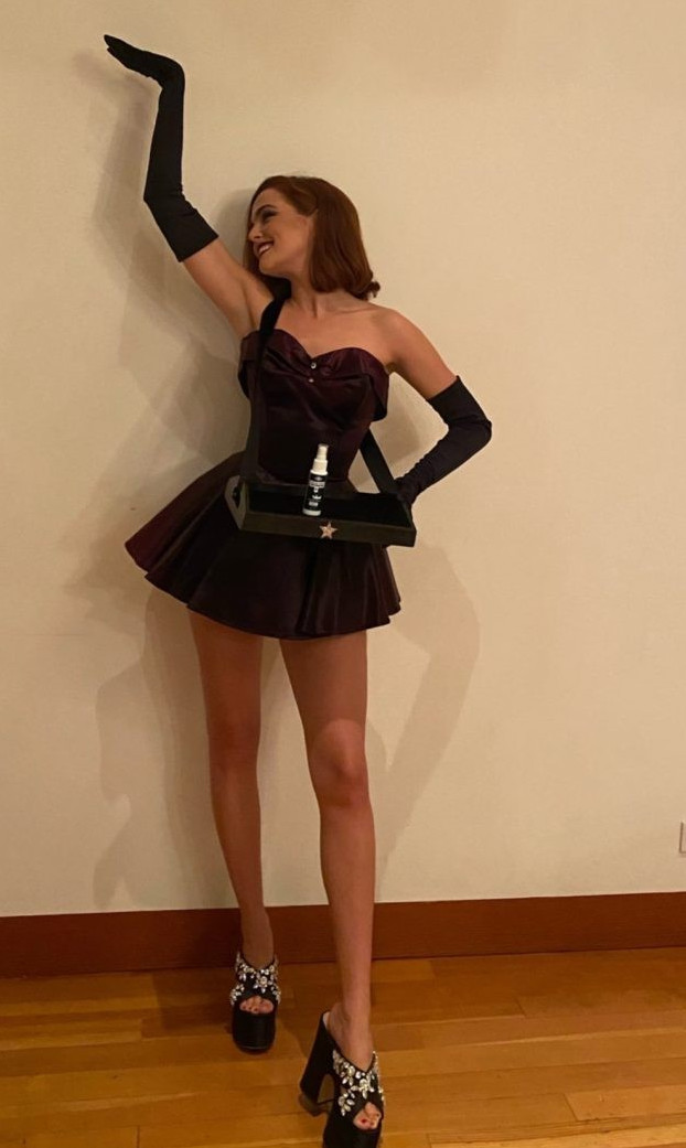 Zoey Deutch Sexy Halloween  nude photo