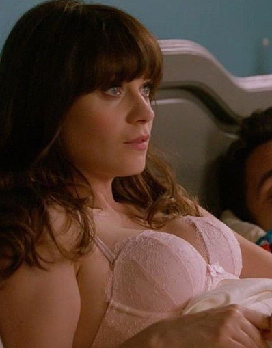 Zooey Deschanel Boobs Pics  nude photo