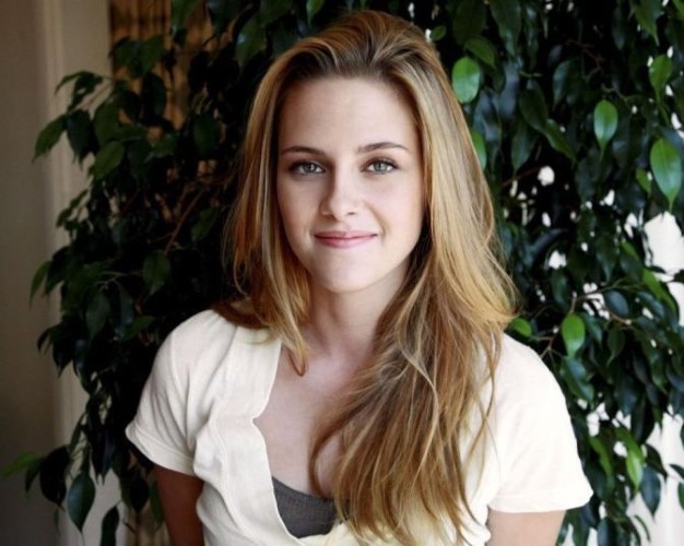Kristen Stewart  nude photo