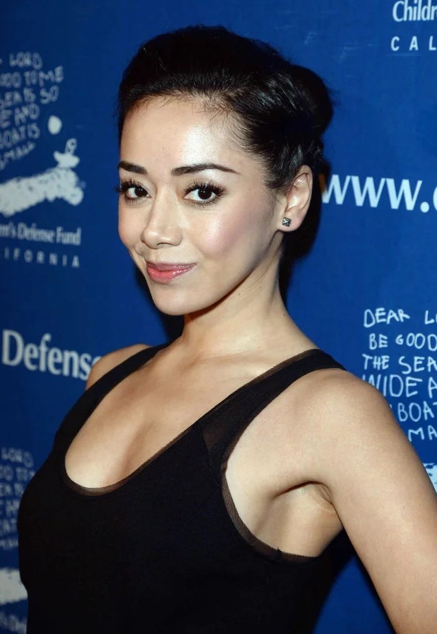Aimee Garcia  nude photo