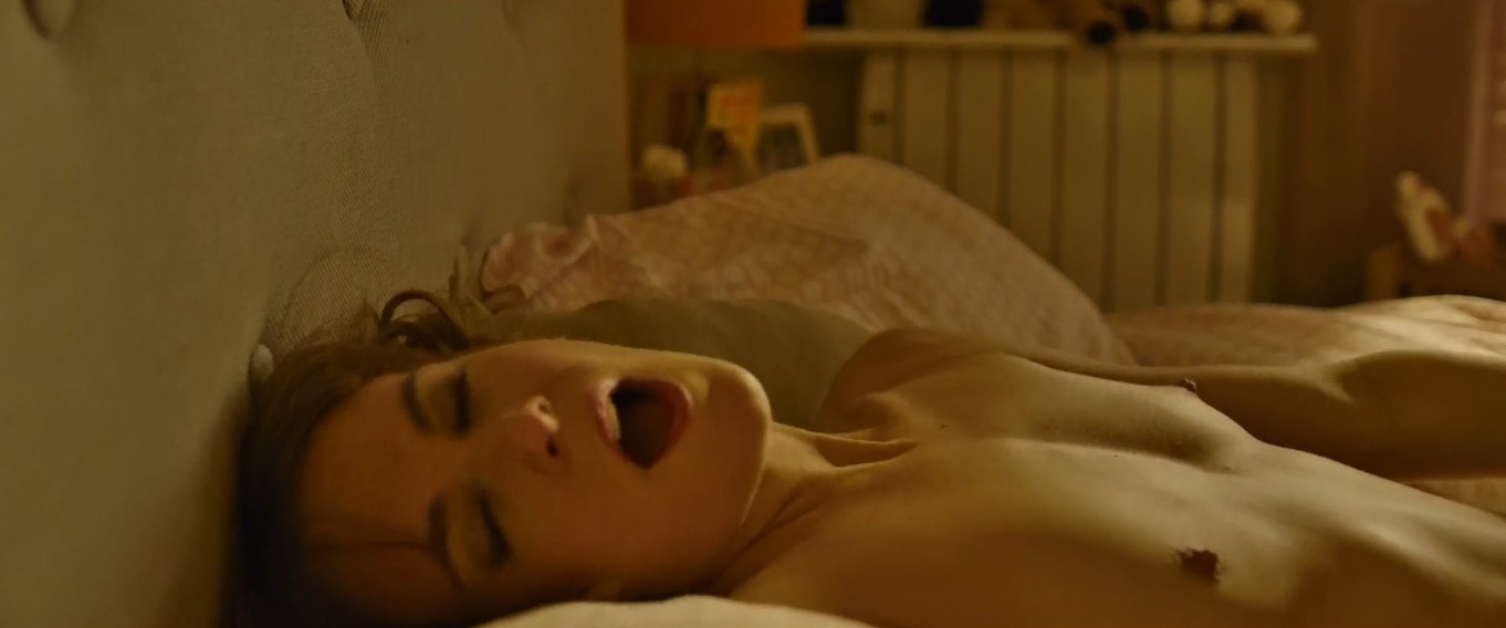 Alba Ribas  nude photo