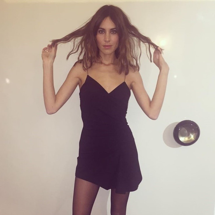 Alexa Chung Sexy  nude photo