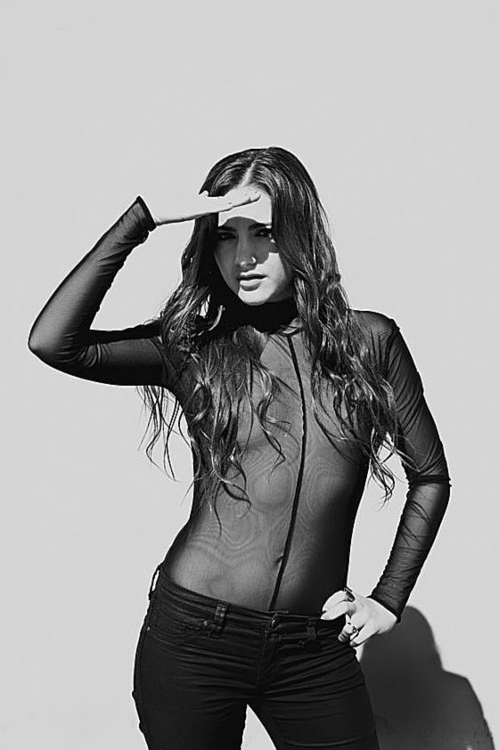 Alexa Nikolas  nude photo